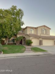 4450 S RIO Drive, Chandler, AZ 85249