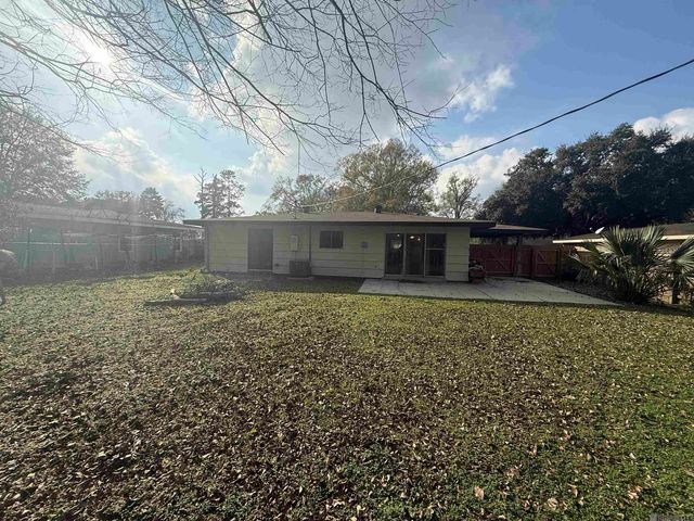 2245 Seracedar, Baton Rouge, LA 70816
