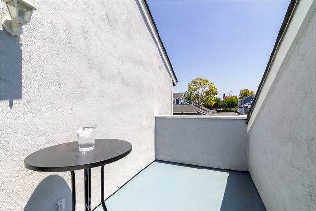 775 Stone Harbor 44, La Habra, CA 90631
