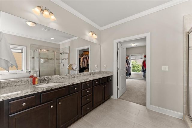 5157 Sunlake Drive, Hoschton, GA 30548