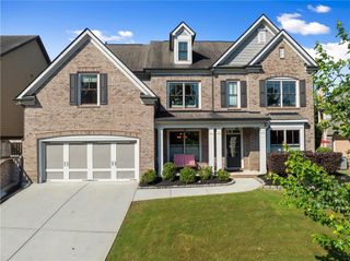 5157 Sunlake Drive, Hoschton, GA 30548