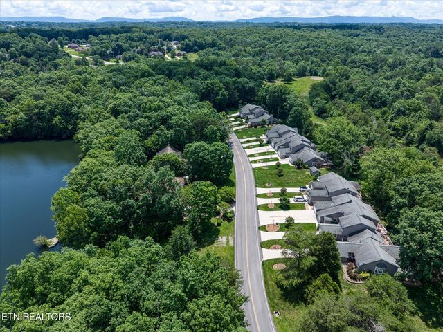 490 River Bend Drive, Crossville, TN 38555