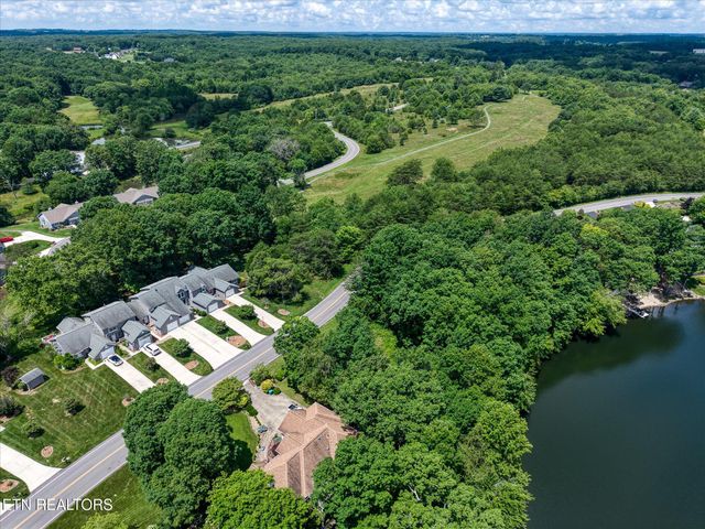 490 River Bend Drive, Crossville, TN 38555