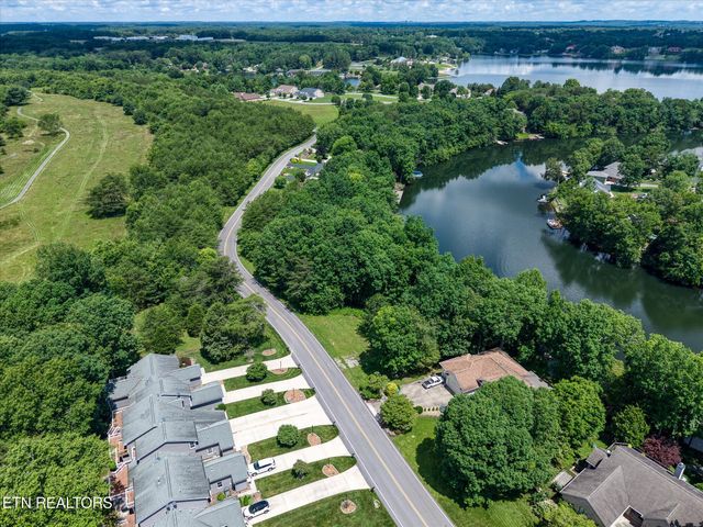 490 River Bend Drive, Crossville, TN 38555