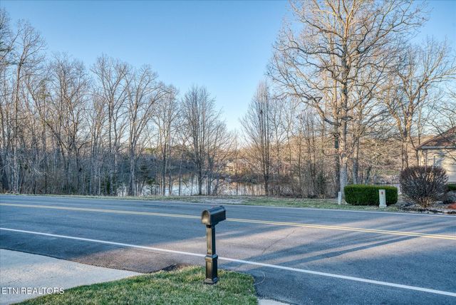 490 River Bend Drive, Crossville, TN 38555