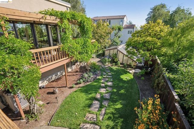 576 Vistamont Ave, Berkeley, CA 94708