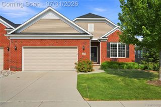 2279 Monte Vista Court, Lake Orion, MI 48360