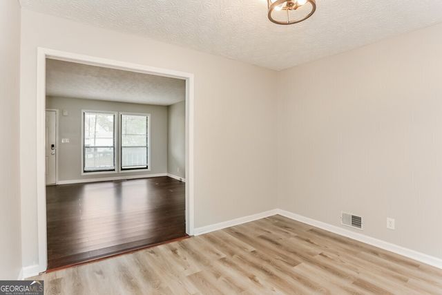 1535 Springwood Drive SE B, Smyrna, GA 30080