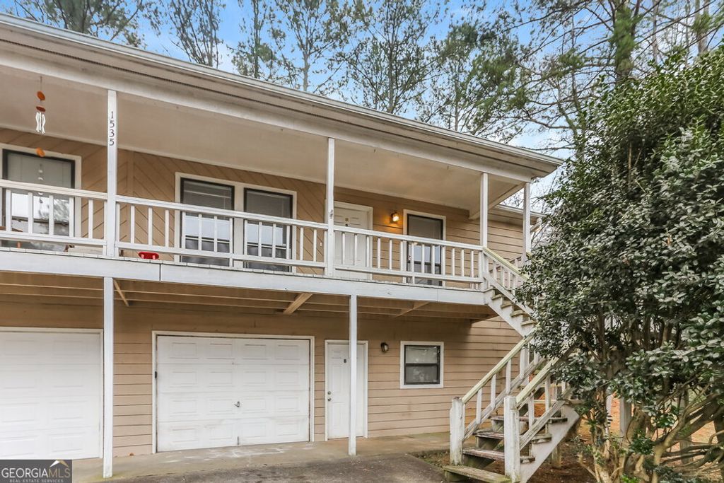 1535 Springwood Drive SE B, Smyrna, GA 30080