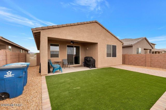 11014 S Rila Drive, Vail, AZ 85641