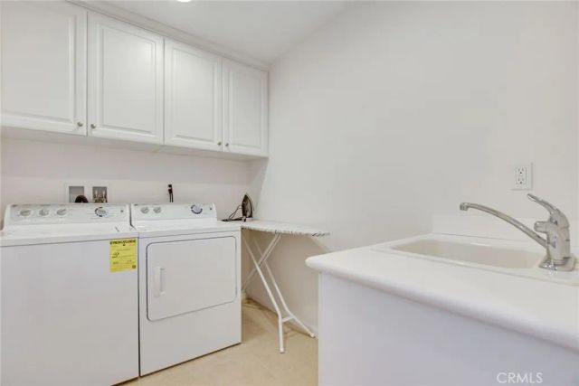 864 E Manresa Drive, Azusa, CA 91702