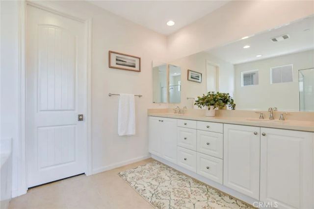 864 E Manresa Drive, Azusa, CA 91702