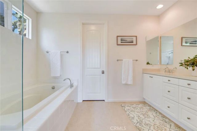 864 E Manresa Drive, Azusa, CA 91702