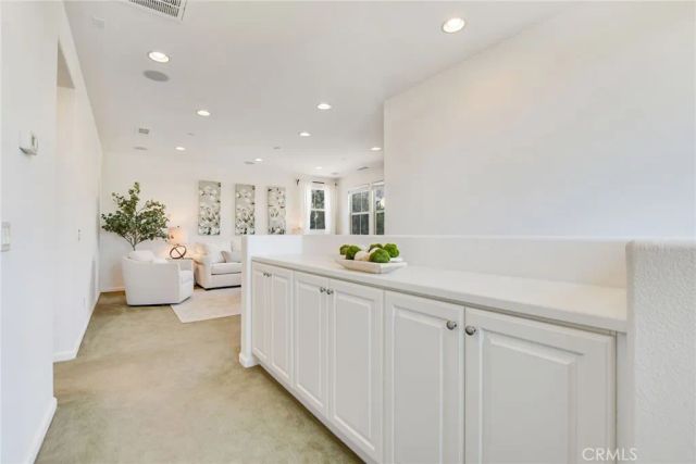 864 E Manresa Drive, Azusa, CA 91702