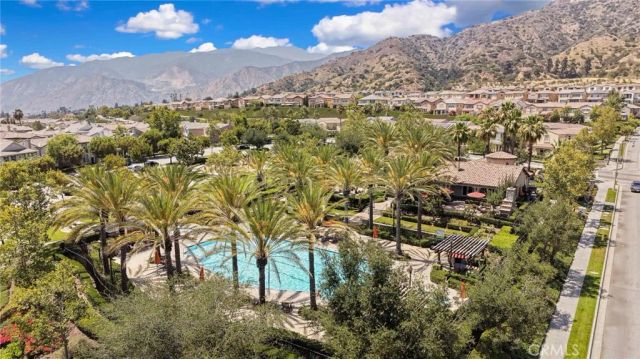 864 E Manresa Drive, Azusa, CA 91702
