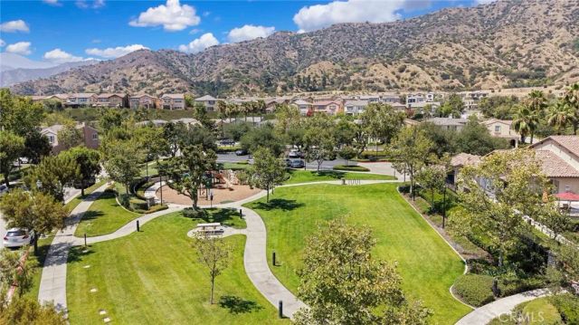 864 E Manresa Drive, Azusa, CA 91702