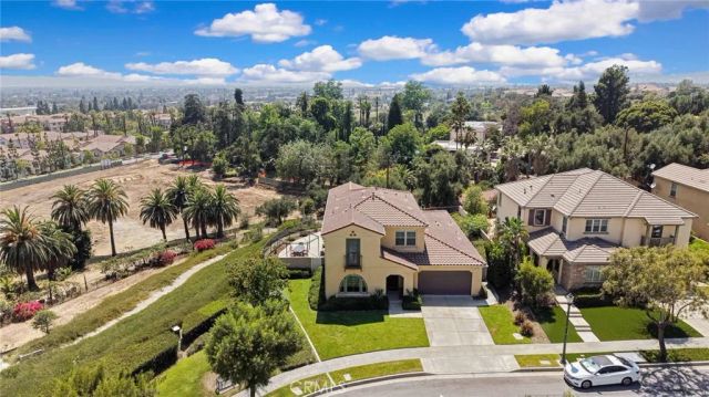 864 E Manresa Drive, Azusa, CA 91702