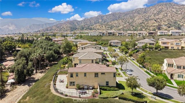 864 E Manresa Drive, Azusa, CA 91702