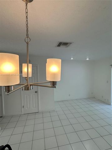 3005 NW 5th Ter 2, Pompano Beach, FL 33064