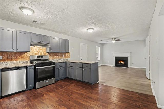 3699 Cameron Hills Place, Ellenwood, GA 30294