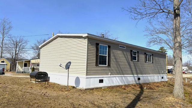 57 Riverview Drive, Rochester, NH 03867