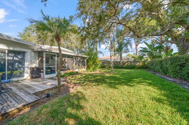 941 PALM DRIVE 1, Belleair Beach, FL 33786