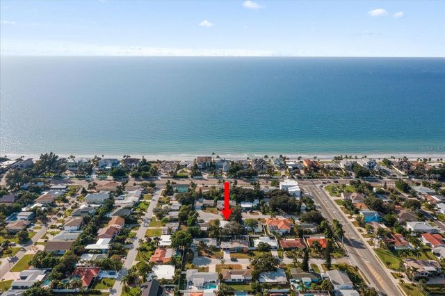 941 PALM DRIVE 1, Belleair Beach, FL 33786