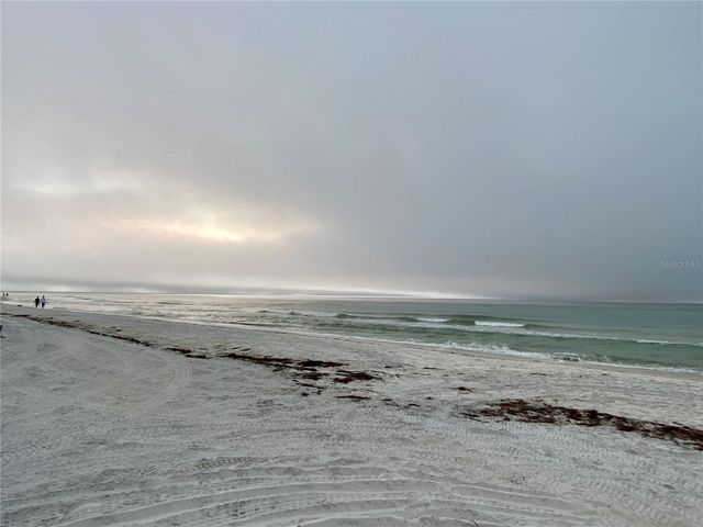 941 PALM DRIVE 1, Belleair Beach, FL 33786