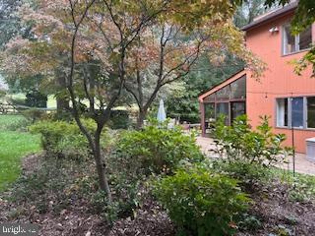 613 W CHESAPEAKE AVE, Towson, MD 21204