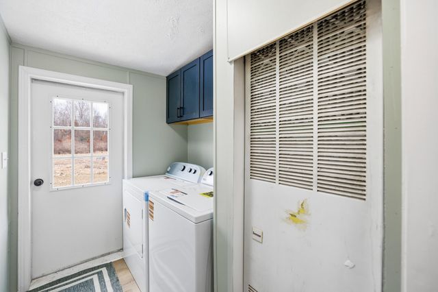 7939 W Moore Road, Ravenna, MI 49451