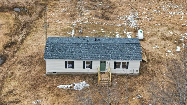 7939 W Moore Road, Ravenna, MI 49451