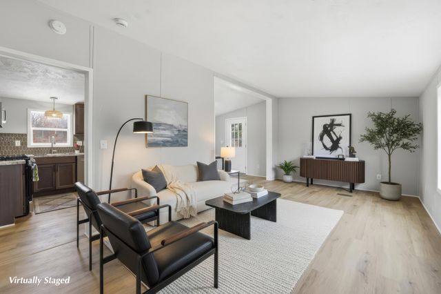 7939 W Moore Road, Ravenna, MI 49451