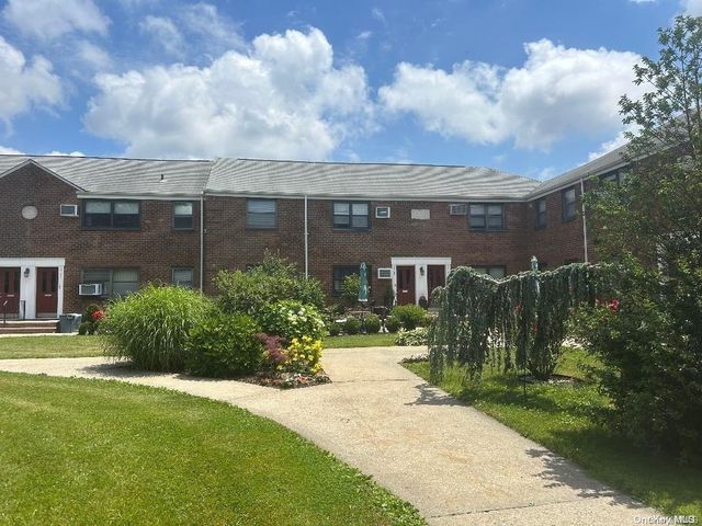 17-45 160th Street 5-65, Whitestone, NY 11357