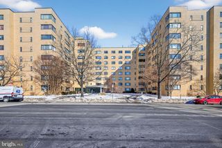 3701 CONNECTICUT AVE NW #233, Washington, DC 20008