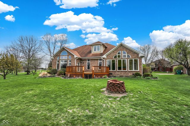100 Innisbrooke Trail, Greenwood, IN 46142