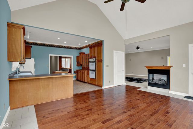100 Innisbrooke Trail, Greenwood, IN 46142