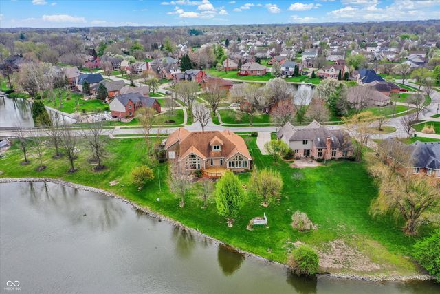 100 Innisbrooke Trail, Greenwood, IN 46142