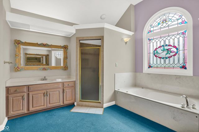 100 Innisbrooke Trail, Greenwood, IN 46142