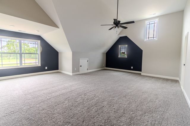 213 Harvest Moon Dr, Clarksville, TN 37043