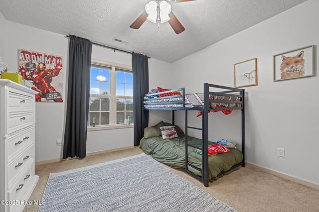 113 Long Pond Drive, Sneads Ferry, NC 28460