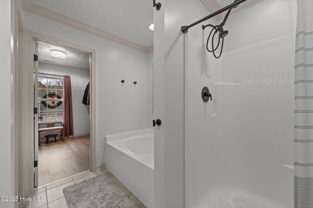 113 Long Pond Drive, Sneads Ferry, NC 28460