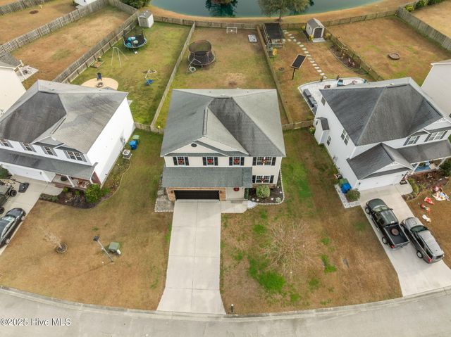 113 Long Pond Drive, Sneads Ferry, NC 28460