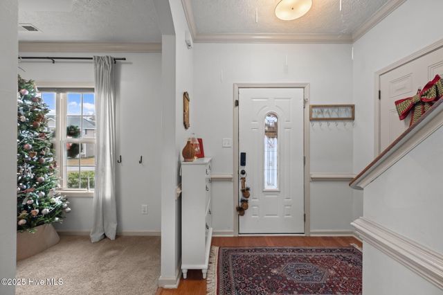 113 Long Pond Drive, Sneads Ferry, NC 28460