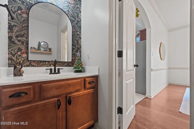 113 Long Pond Drive, Sneads Ferry, NC 28460