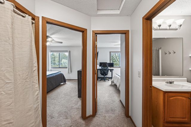5973 Dellwood Avenue, Shoreview, MN 55126