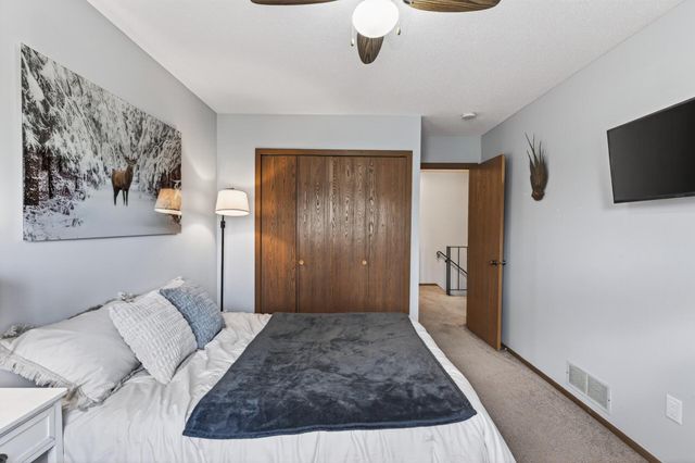 5973 Dellwood Avenue, Shoreview, MN 55126