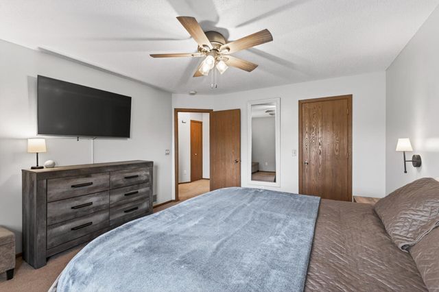 5973 Dellwood Avenue, Shoreview, MN 55126