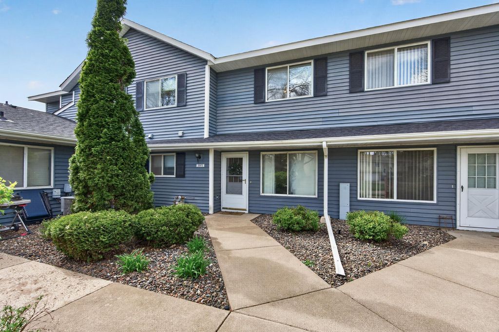 5973 Dellwood Avenue, Shoreview, MN 55126