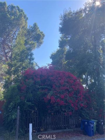 3633 Lavell Drive, Los Angeles, CA 90065