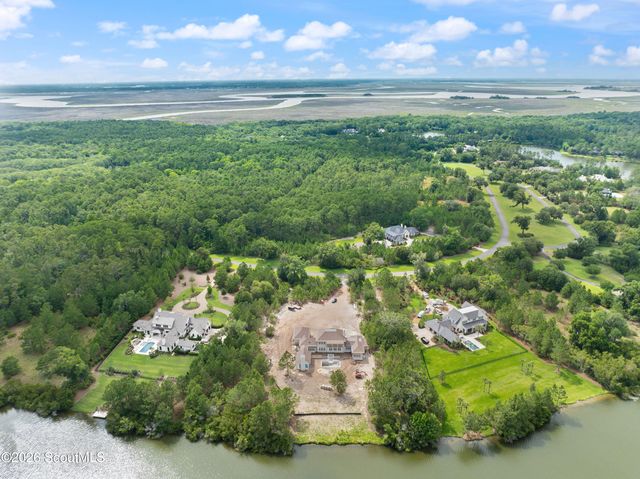 145 Kirkaldy Lane, St. Simons Island, GA 31522